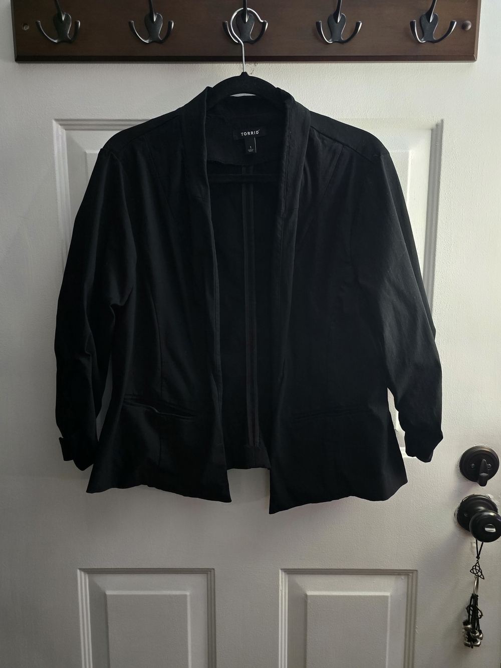 Torrid Black Open-Front Blazer Size 1